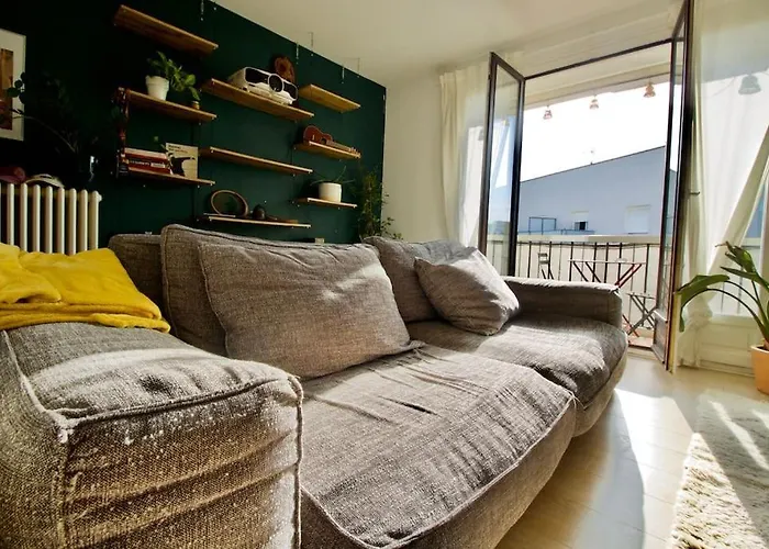 *grand T3*lumineux*vue*parking*